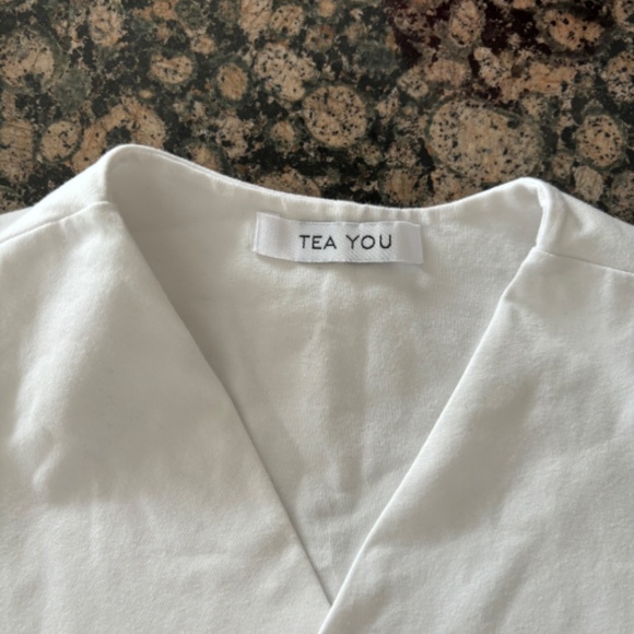 Vintage Tea You White Wrap Top - Picture 2 of 2